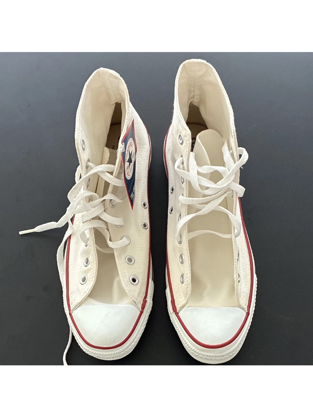 Converse High-Top Sneakers Size 11
Brand new. Vintage 90s .Made in the USA - Picture 2 of 12